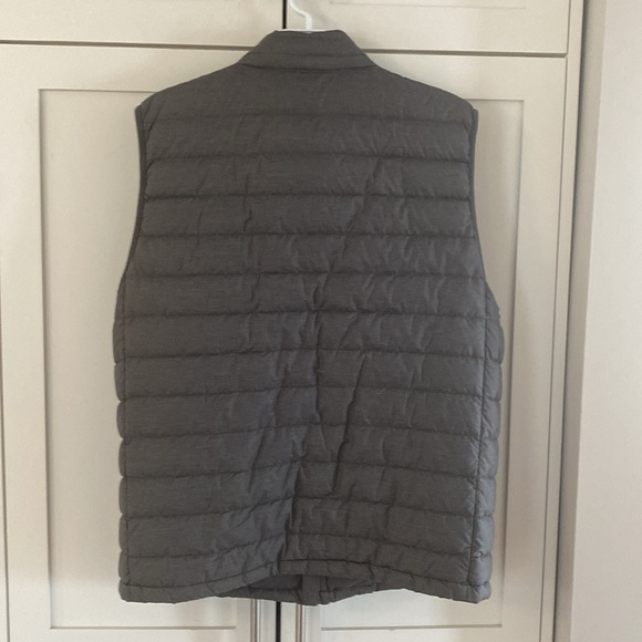32° Heat Down Puffer Vest - Picture 5 of 5